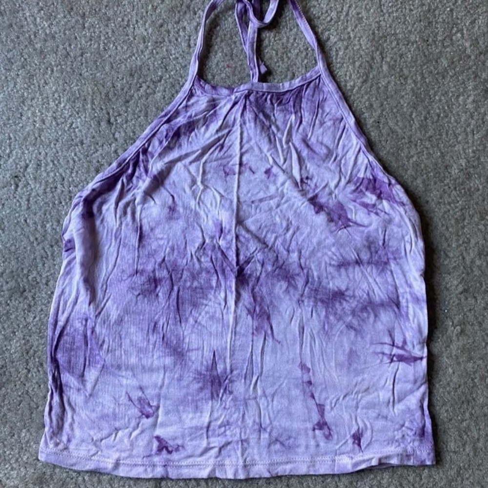 Ivy and Main Cropped Top